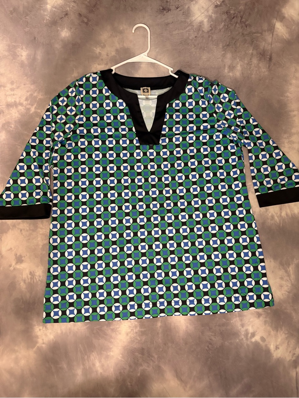 Anne Klein Black V-Neck Tunic with Blue, Green and White Geometric Print XL